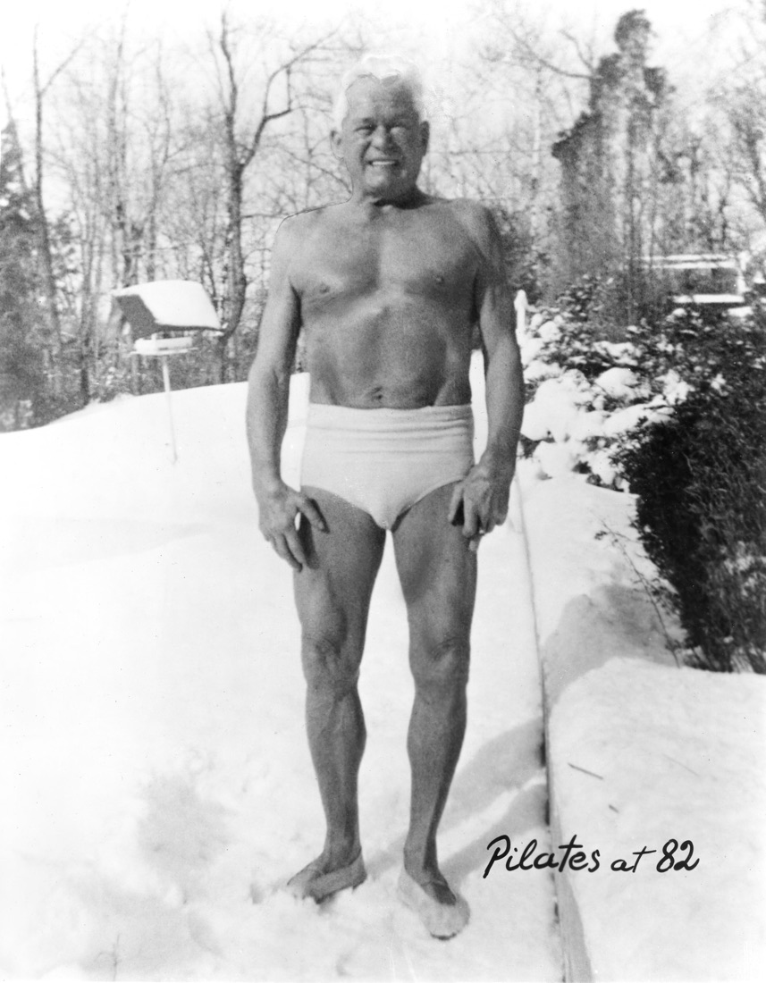 Joseph Pilates aos 82 anos